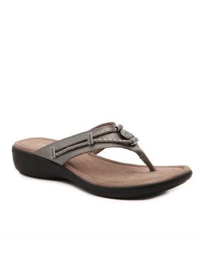 Minnetonka Silverbay Sandal.